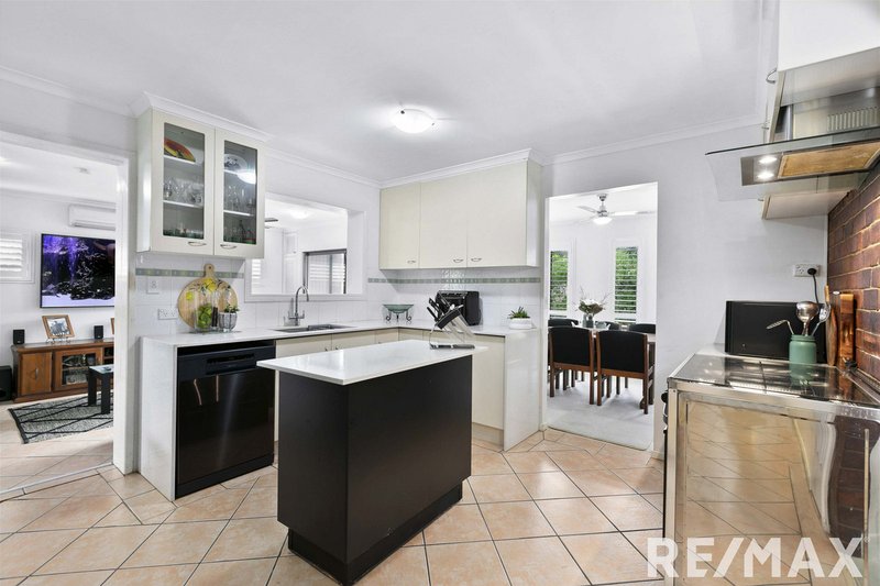 Photo - 23 Jensen Drive, Urraween QLD 4655 - Image 10