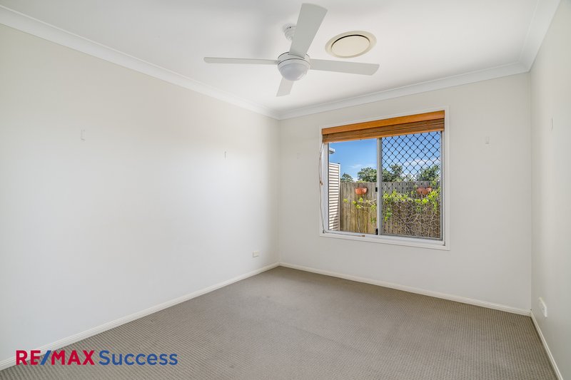 Photo - 2/3 Jewell Street, Centenary Heights QLD 4350 - Image 5