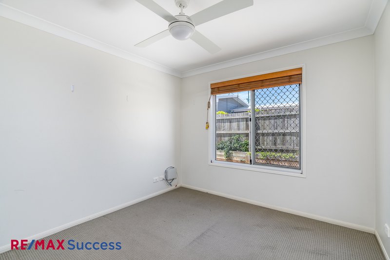 Photo - 2/3 Jewell Street, Centenary Heights QLD 4350 - Image 6