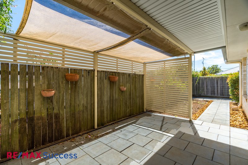 Photo - 2/3 Jewell Street, Centenary Heights QLD 4350 - Image 10