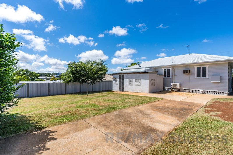 Photo - 23 Joyce Street, South Toowoomba QLD 4350 - Image 10