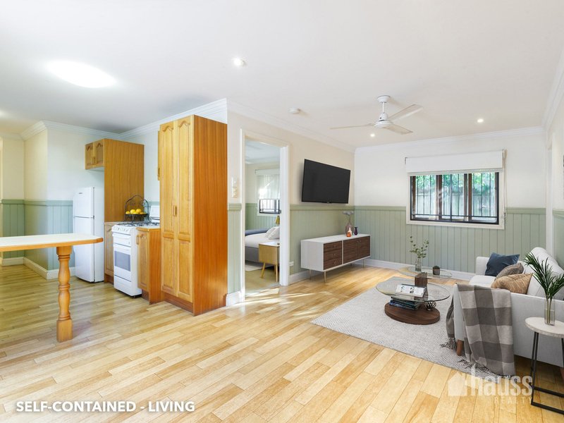 Photo - 23 Junction Street, Sherwood QLD 4075 - Image 10