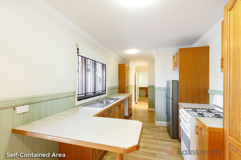 Photo - 23 Junction Street, Sherwood QLD 4075 - Image 12