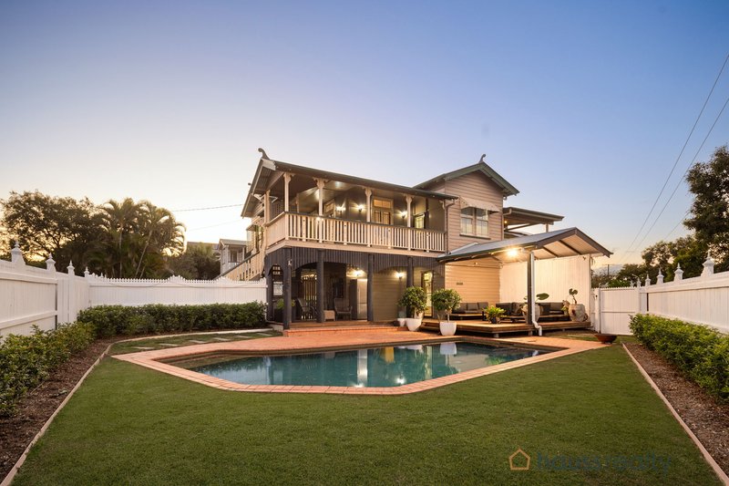 Photo - 23 Junction Street, Sherwood QLD 4075 - Image 16