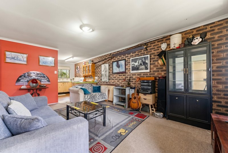 Photo - 2/3 Juniper Court, Beenleigh QLD 4207 - Image 2