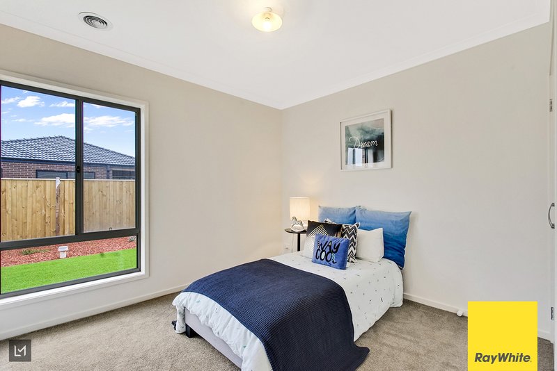 Photo - 23 Kakadu Drive, Wyndham Vale VIC 3024 - Image 22