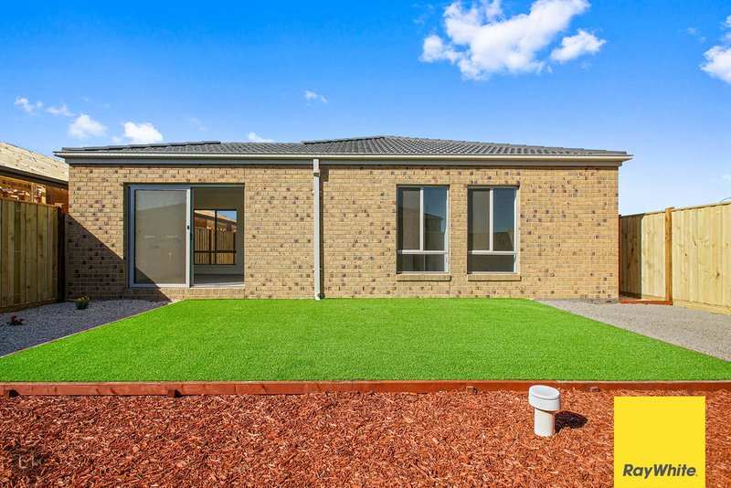 Photo - 23 Kakadu Drive, Wyndham Vale VIC 3024 - Image 26