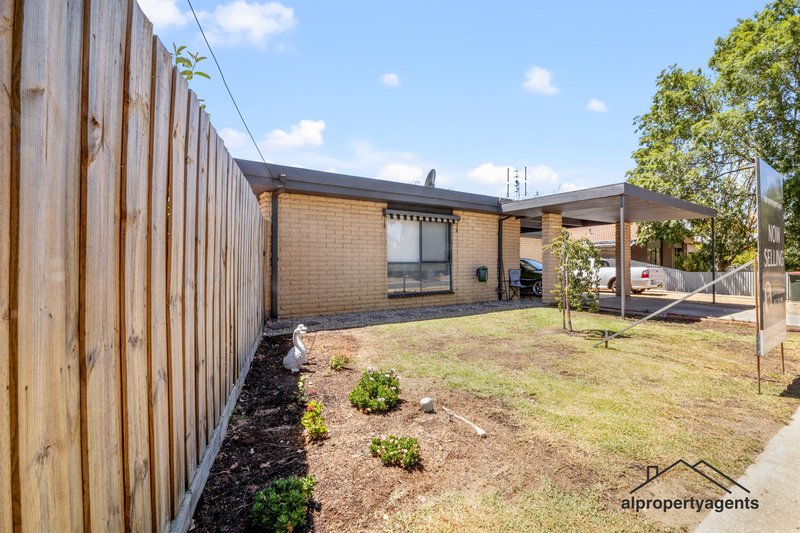 Photo - 23 Kalimna Avenue, Horsham VIC 3400 - Image 2