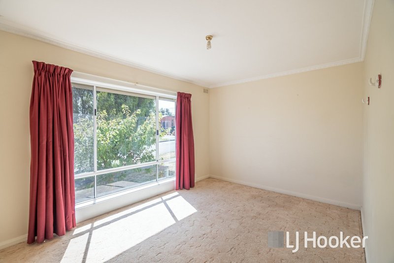 Photo - 23 Karpaty Avenue, Newnham TAS 7248 - Image 7