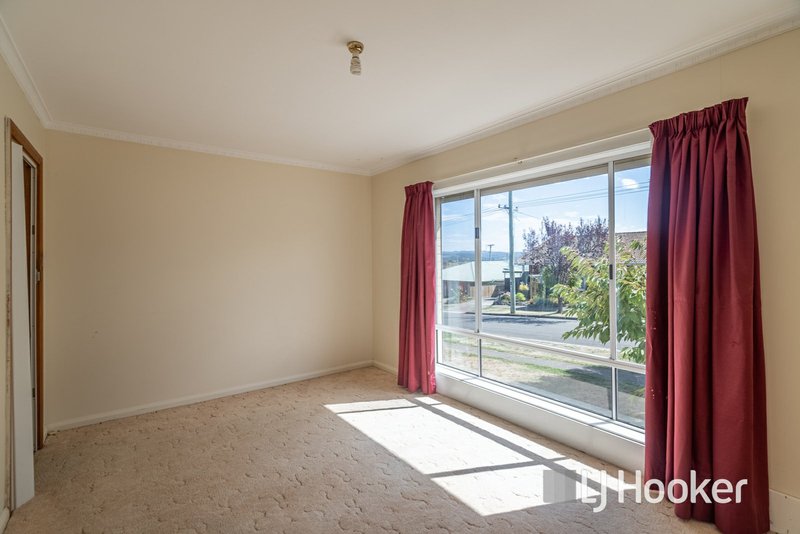 Photo - 23 Karpaty Avenue, Newnham TAS 7248 - Image 8