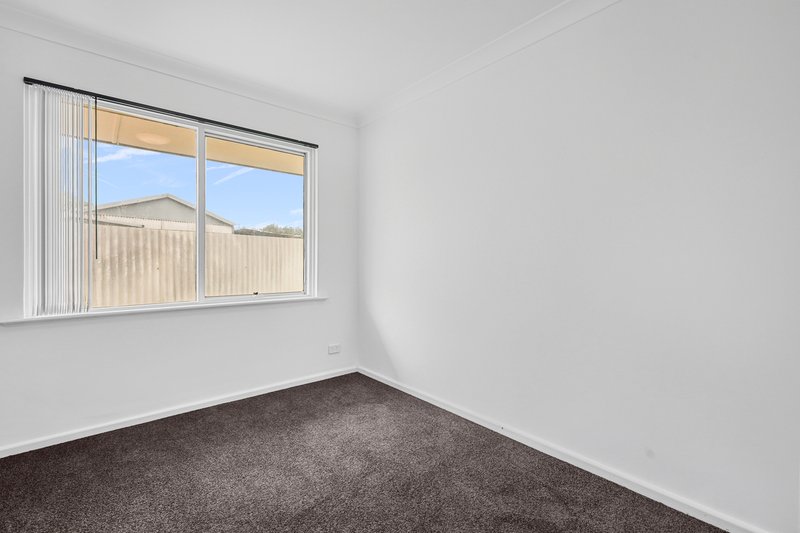 Photo - 23 Kennett Street, Maddington WA 6109 - Image 16