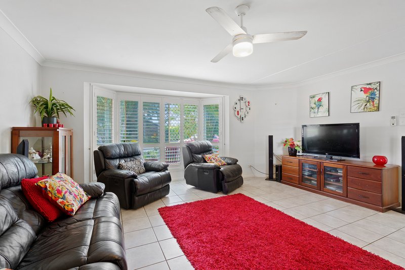 Photo - 23 Kentwood Drive, Bray Park QLD 4500 - Image 5