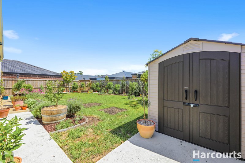 Photo - 23 King Parrot Boulevard, Drouin VIC 3818 - Image 16