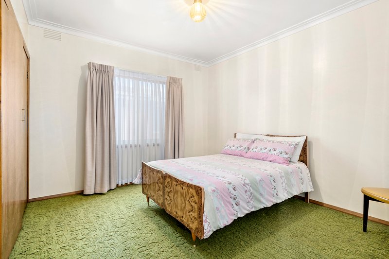 Photo - 23 Kingsford Street, Lalor VIC 3075 - Image 7