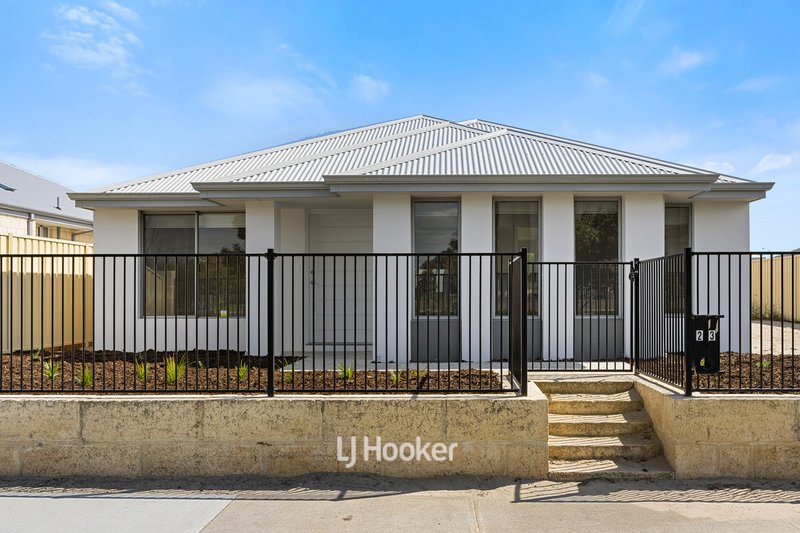 Photo - 23 Kingston Drive, Australind WA 6233 - Image 1