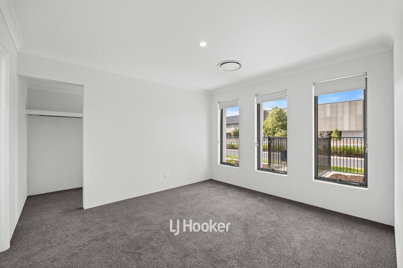 Photo - 23 Kingston Drive, Australind WA 6233 - Image 8
