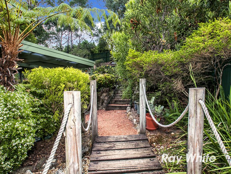 Photo - 23 Kingussie Ave , Castle Hill NSW 2154 - Image 2