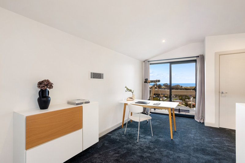 Photo - 23 Kirrang Avenue, Mangerton NSW 2500 - Image 11