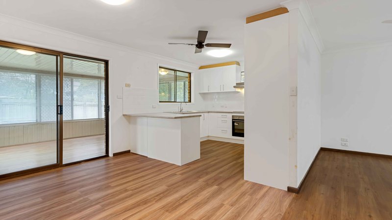 Photo - 23 Kolora Way, Ocean Shores NSW 2483 - Image 3