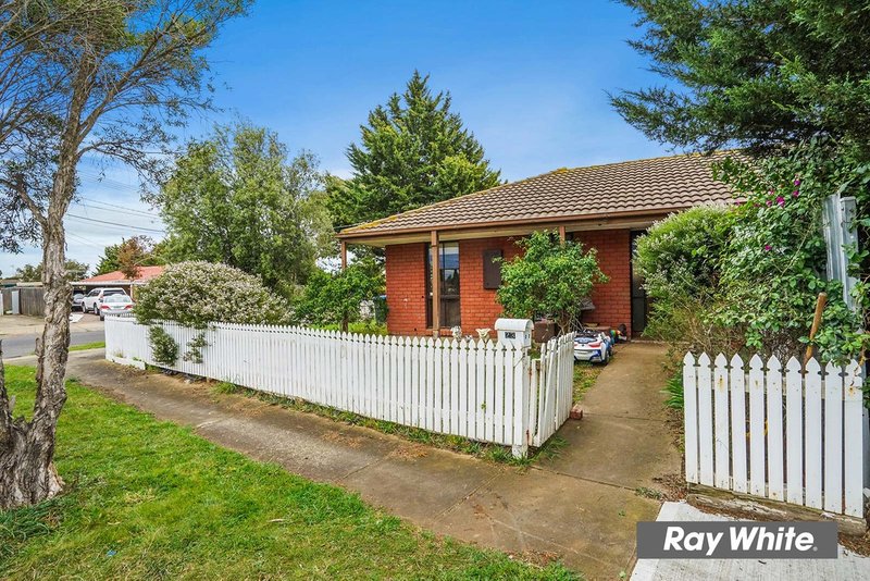 Photo - 23 Kramer Street, Werribee VIC 3030 - Image 2