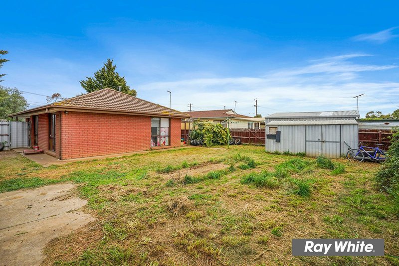 Photo - 23 Kramer Street, Werribee VIC 3030 - Image 13