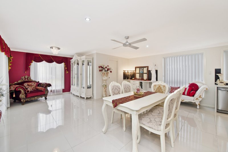 Photo - 23 Kyla Crescent, Port Macquarie NSW 2444 - Image 5