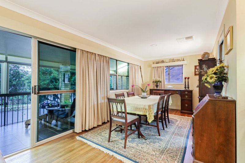 Photo - 23 Kylie Avenue, Ferny Hills QLD 4055 - Image 6