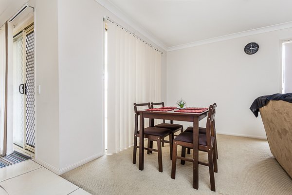 Photo - 2/3 Lady Bowen Parade, Rothwell QLD 4022 - Image 9