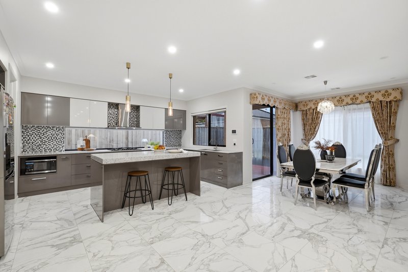 Photo - 23 Lamada Street, Lyndhurst VIC 3975 - Image 6