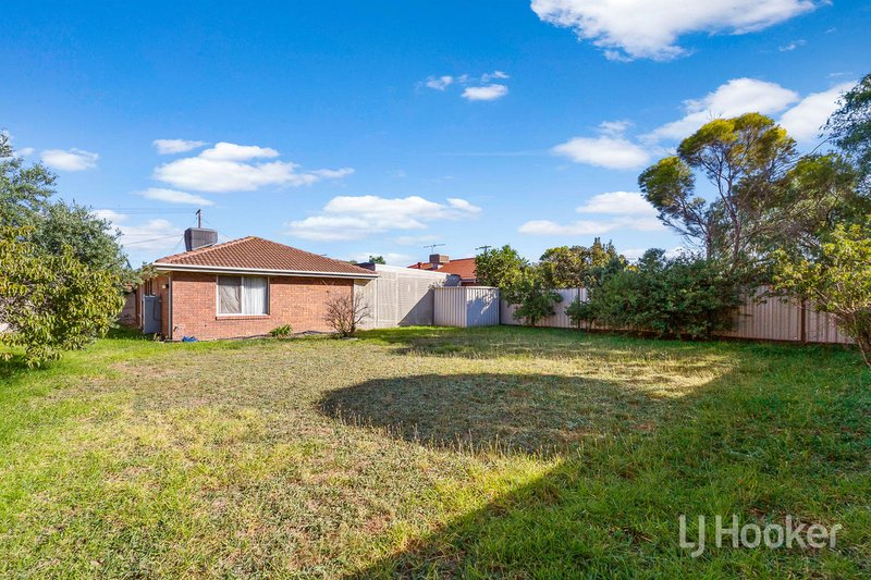 Photo - 23 Lamb Grove, Hoppers Crossing VIC 3029 - Image 10