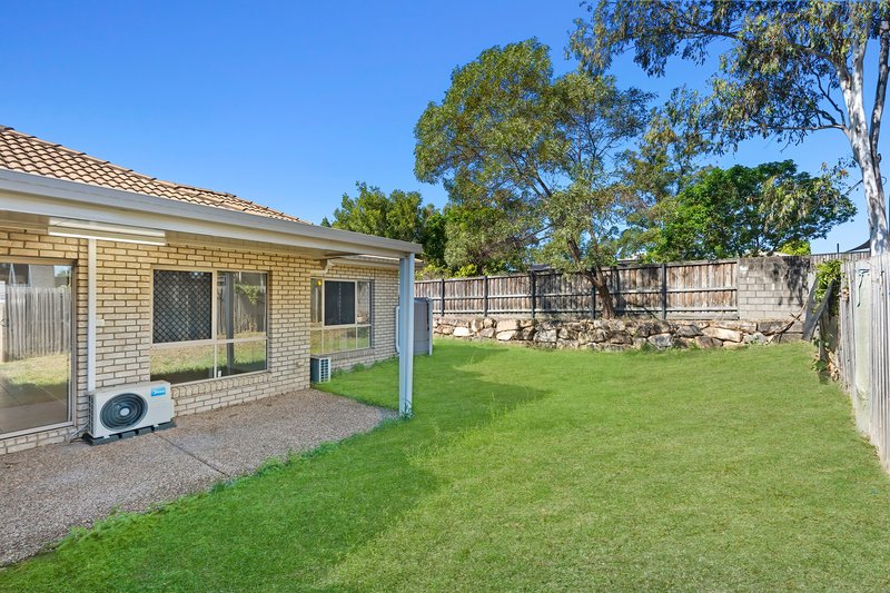 Photo - 23 Lanagan Circuit, North Lakes QLD 4509 - Image 11