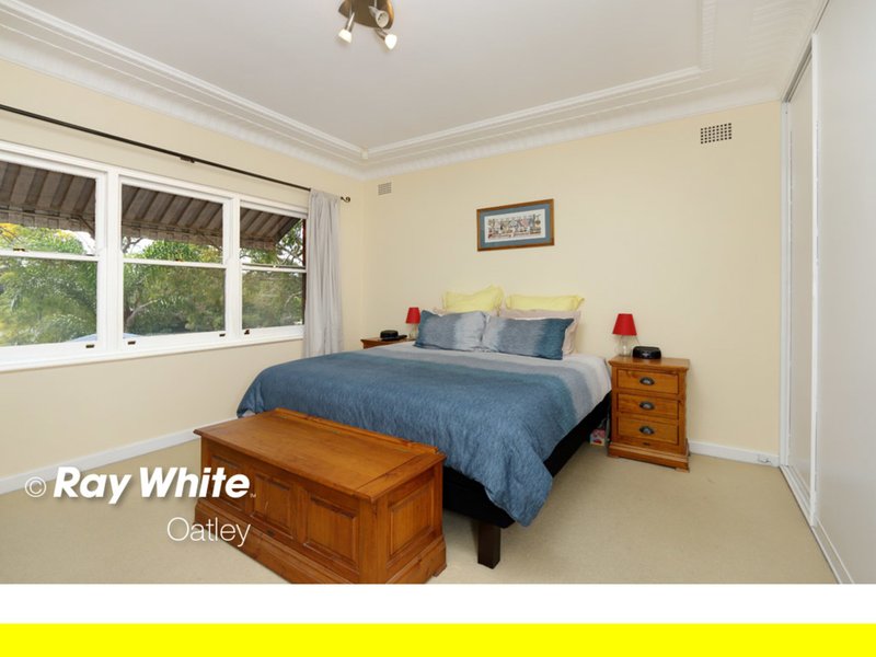 Photo - 23 Lansdowne Parade, Oatley NSW 2223 - Image 6