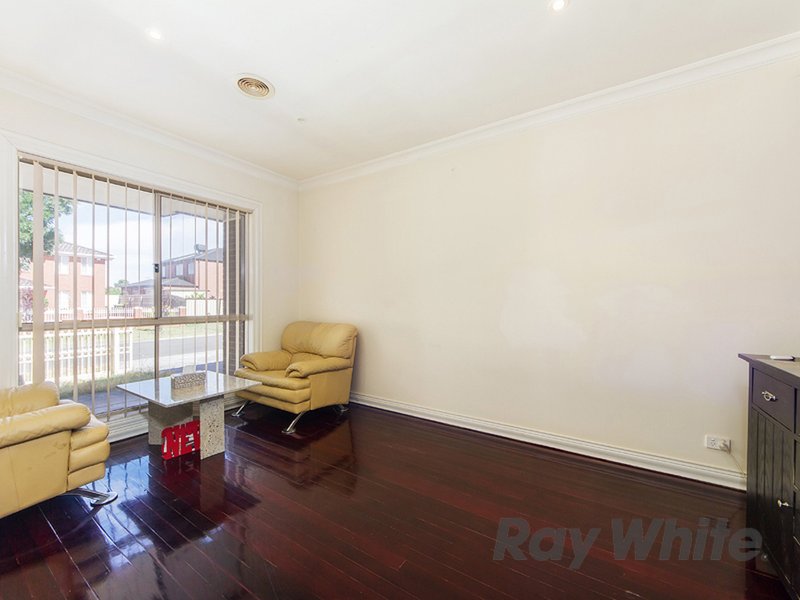 Photo - 23 Leckie Drive, Albanvale VIC 3021 - Image 2