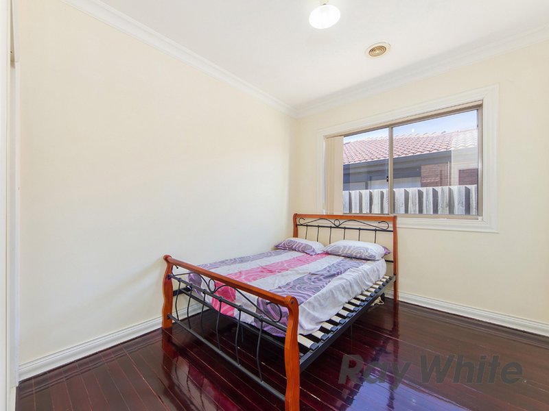 Photo - 23 Leckie Drive, Albanvale VIC 3021 - Image 5