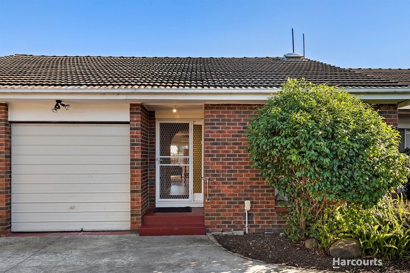 2/3 Leeds Street, Doncaster East VIC 3109