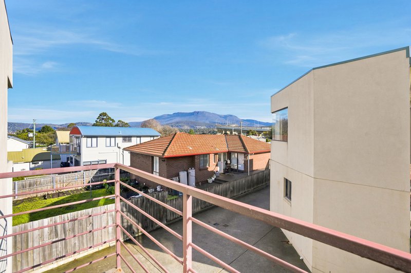 Photo - 2/3 Leprena Street, Montagu Bay TAS 7018 - Image 2