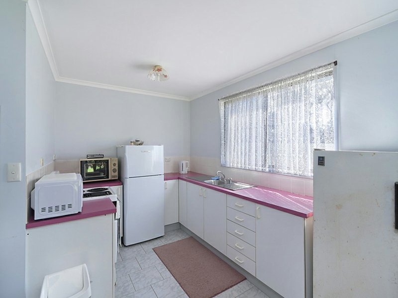 Photo - 23 Liamena Avenue, San Remo NSW 2262 - Image 4