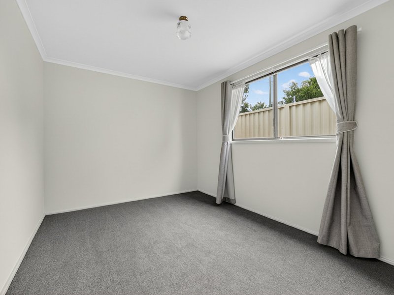 Photo - 23 Liamena Avenue, San Remo NSW 2262 - Image 5