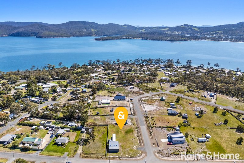 Photo - 23 Lily Street, White Beach TAS 7184 - Image 10