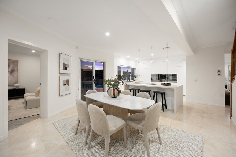 Photo - 23 Lindfield Circuit, Robertson QLD 4109 - Image 7