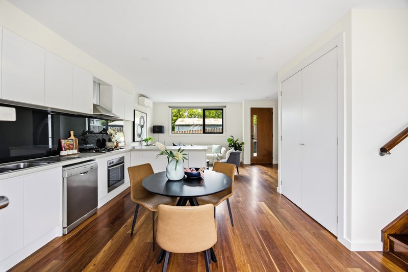 Photo - 2/3 Loddon Avenue, Reservoir VIC 3073 - Image 5