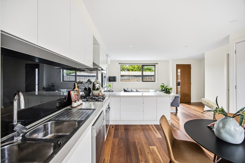 Photo - 2/3 Loddon Avenue, Reservoir VIC 3073 - Image 7