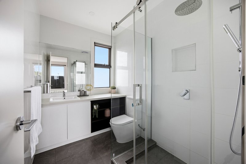 Photo - 2/3 Loddon Avenue, Reservoir VIC 3073 - Image 10