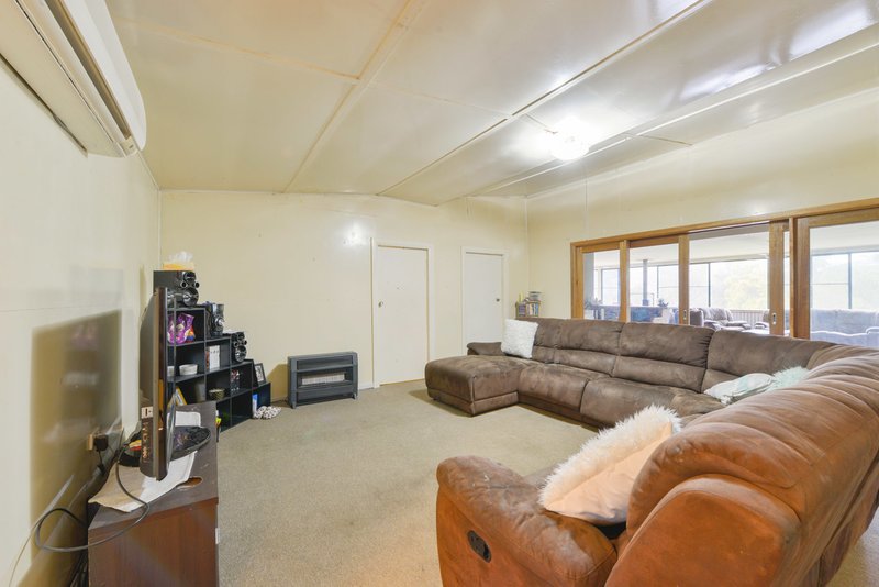 Photo - 23 Loi Lane, Tamworth NSW 2340 - Image 6