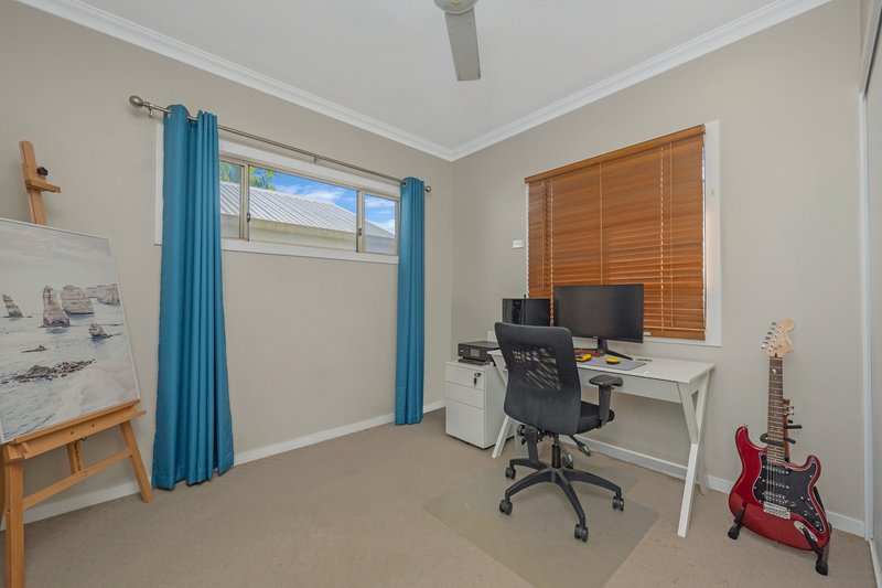 Photo - 23 Lonerganne Street, Garbutt QLD 4814 - Image 10