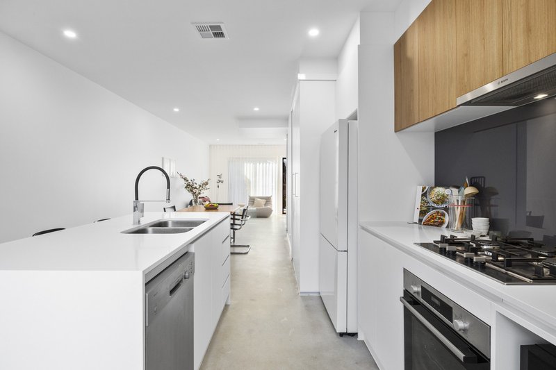 2/3 Lowrie Street, Dickson ACT 2602