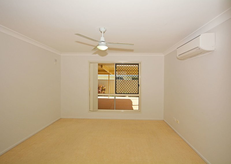 Photo - 23 Lucas Drive, Burrum Heads QLD 4659 - Image 12