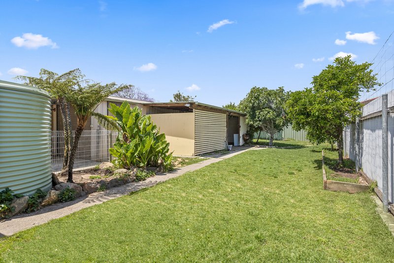 Photo - 23 Lyne Street, Oak Flats NSW 2529 - Image 10