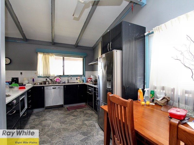 Photo - 23 Mabel Street, Oxley QLD 4075 - Image 3