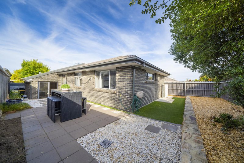 Photo - 23 Macandie Street, Casey ACT 2913 - Image 22